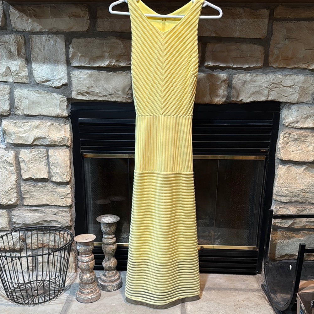 Antonio Melani Yellow Sleeveless Dress